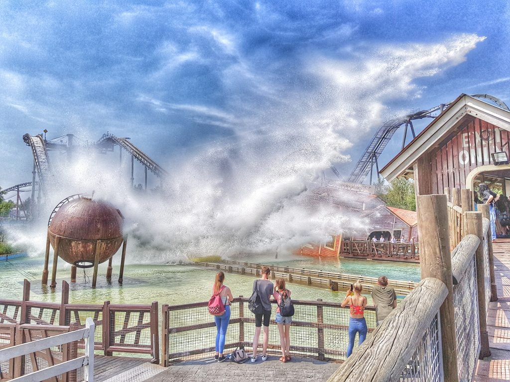 Watch out for that splash!!