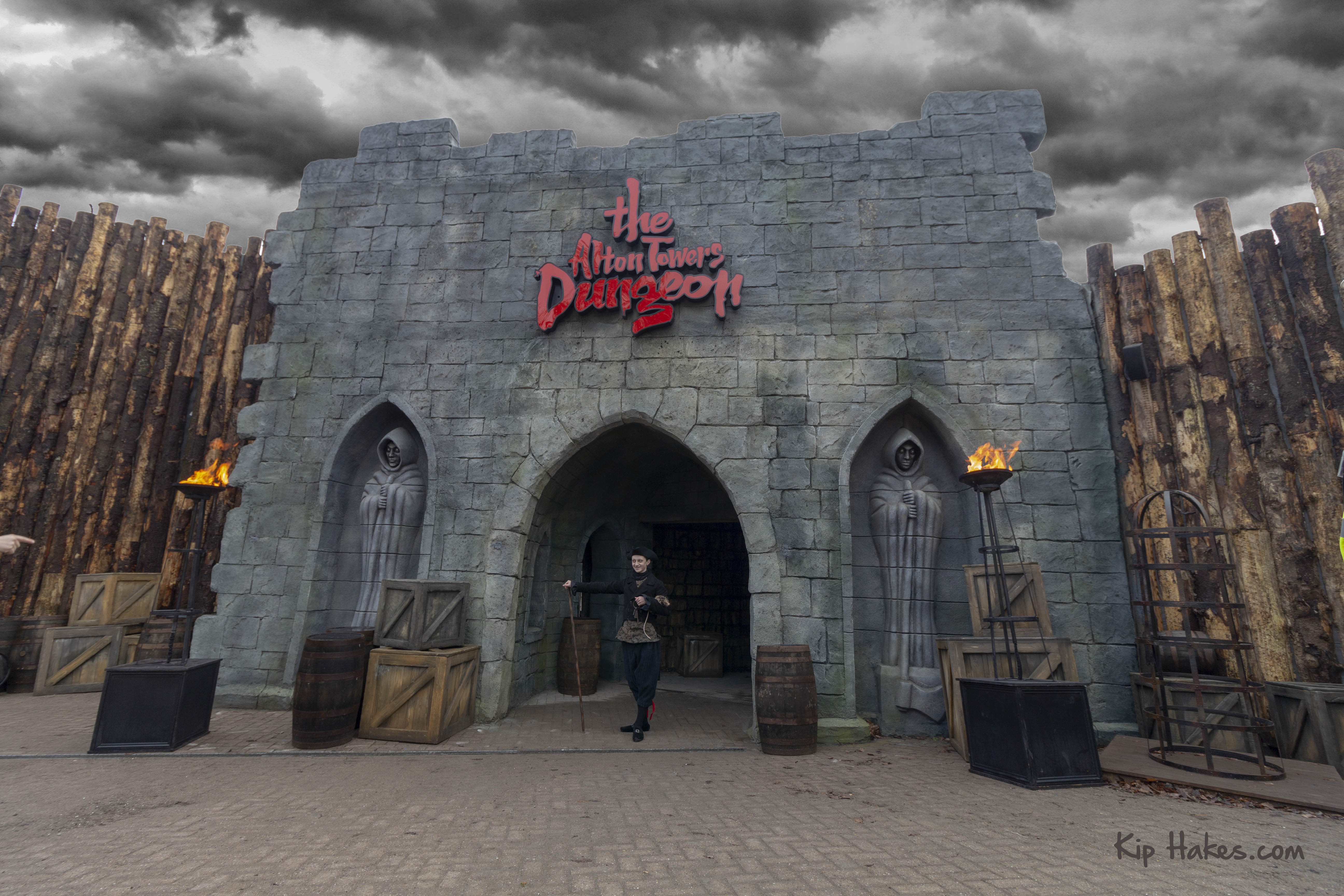 The menacing exterior of the Alton Towers Dungeon