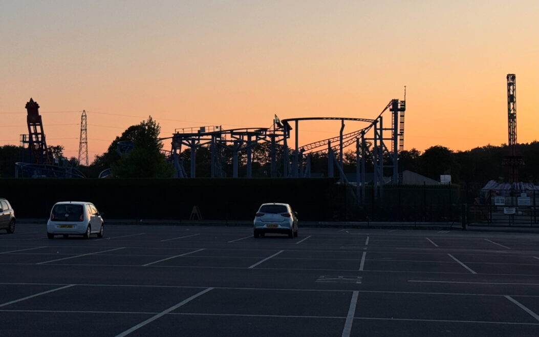 The sun is setting on Paultons Park, and this piece about them!